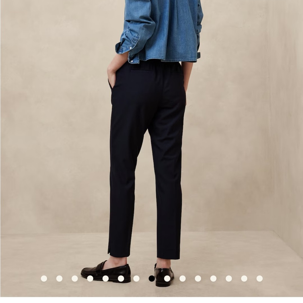 Hayden Tapered Pant in Dark Gray - Picture 2 of 6